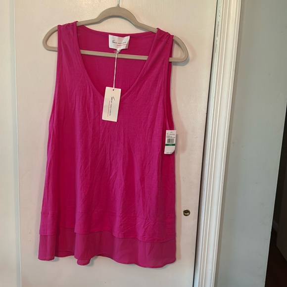 NWT Two Vince Camuto Tunic Tank Size L - Picture 1 of 4